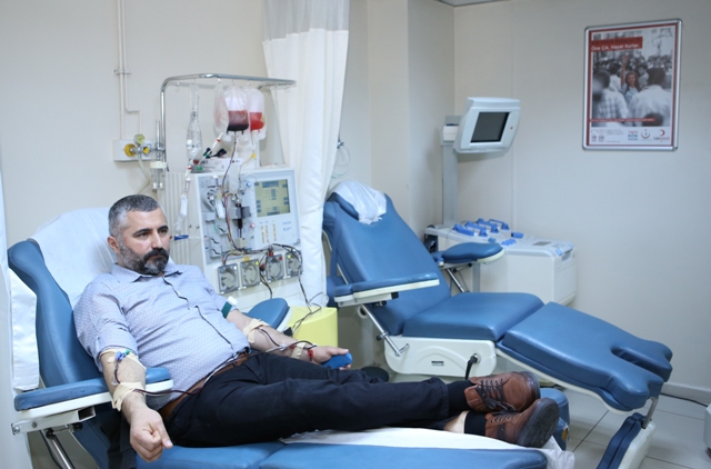 kok-hucre-bagislayan-doktor-(8).jpg