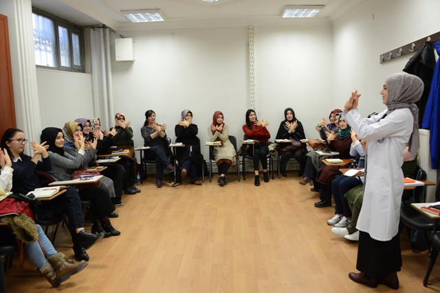 komek-ve-asem’de-yeni-donem-52-bin-kursiyerle-basladi-(4).jpg