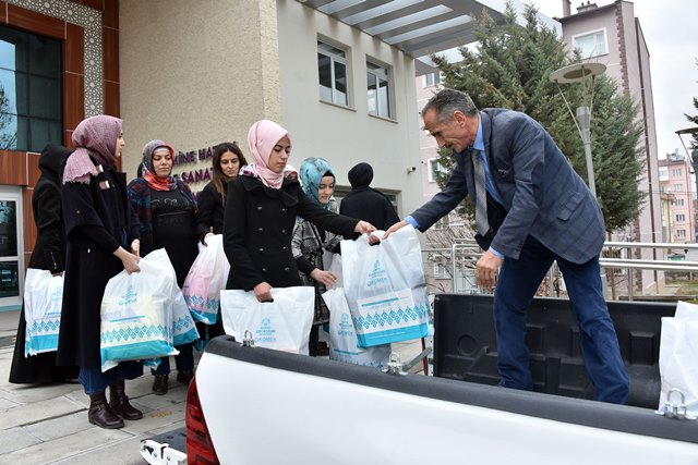 komek-ve-asem-uyelerinden--3.jpg