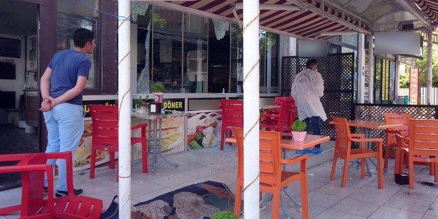 komsu-is-yerini-kursunladilar-(2).jpg