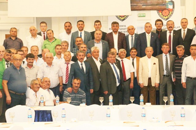 konesob-esnaf-odasi-baskanlarini-bilgilendirdi-(2).jpg