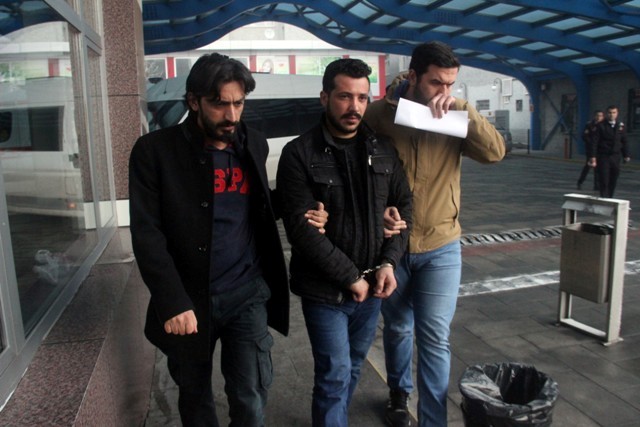 konya’da-deas-operasyonu-8-gozalti--(5).jpg
