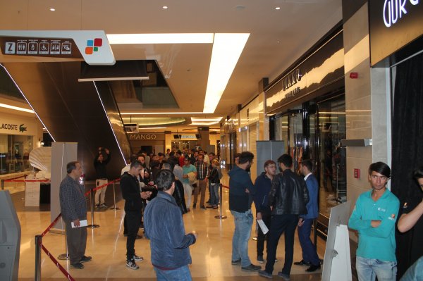 konya’da-iphone-7-kuyrugu--2.jpg konya’da-iphone-7-kuyrugu--2.jpg