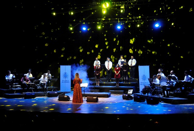 konya’da-rumeli-turkuleri-konseri---(1).jpg