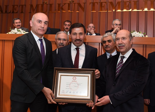 konya’nin-baskanlari-mazbatalarini-aldi-6.jpg