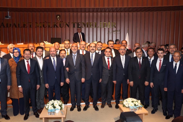 konya’nin-baskanlari-mazbatalarini-aldi.jpg