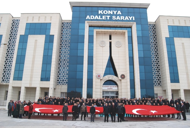 konya-adliye-calisanlarindan-zeytin-dali-harekatina-dua’li--(5).jpg