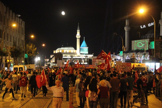 konya-demokrasi-2.jpg