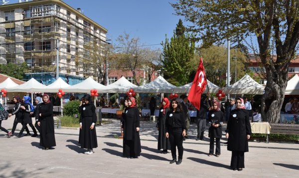 konya-egitim-senligi-(3).jpg
