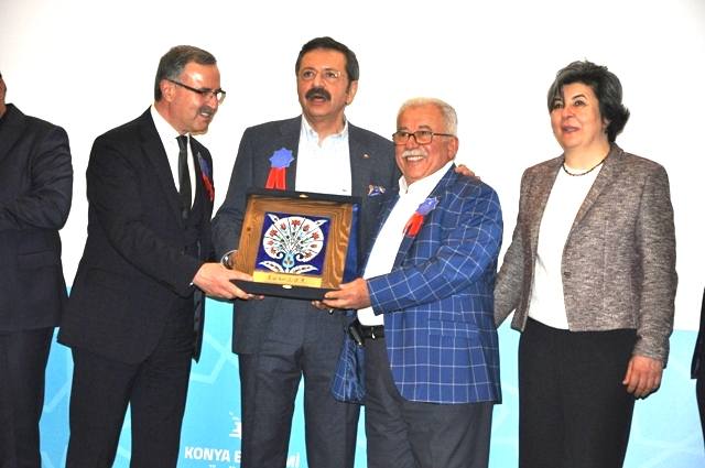 konya-ekonomi-odulleri-(14)-001.jpg