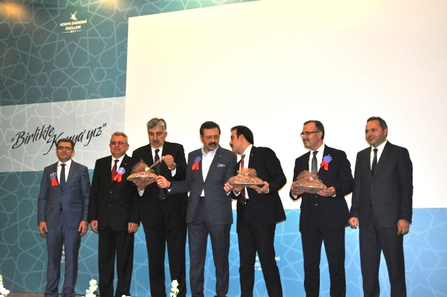 konya-ekonomi-odulleri-(40).jpg