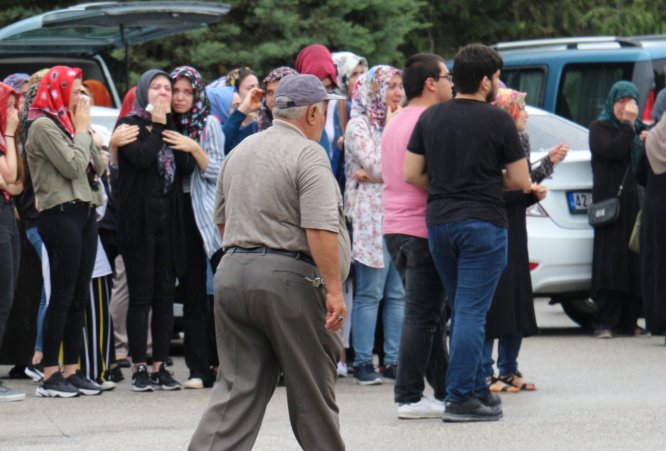 konya-kiz-kardes-(7).jpg