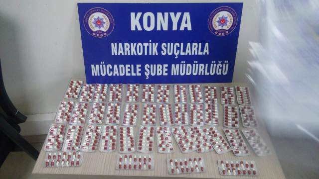 konya-merkezli-uyusturucu-operasyonu-(6)-001.jpg