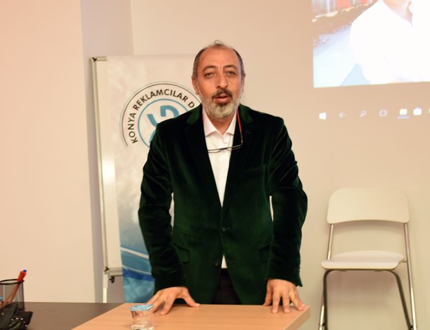 konya-reklamcilar-derneginin-konugu-ahmet-kalender-oldu-(3).jpg