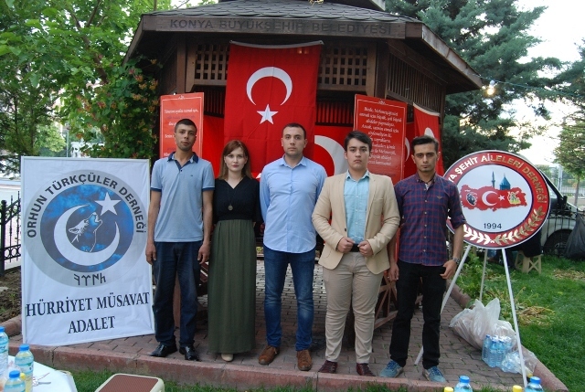 konya-sehit-ailelerine-orhun-turkculer-dernegi-iftar-yemeginde-bulustu-(1).jpg