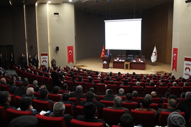konya-seker’de-ciftcilere--(3).jpg