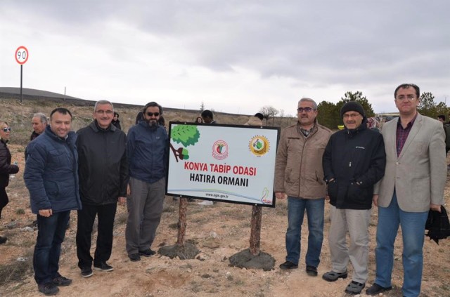 konya-tabip-odasi-450-fidan-dikti-(3).jpg