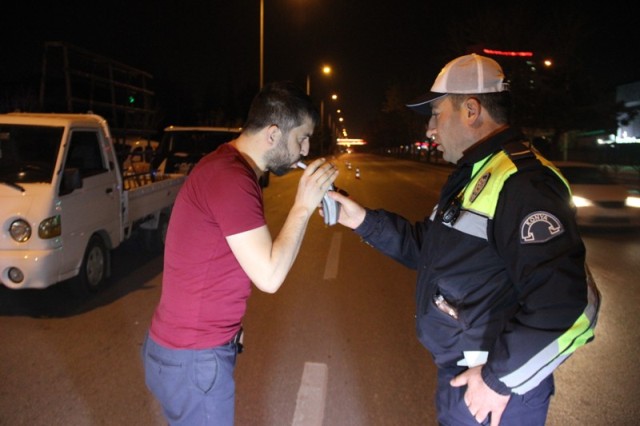 konyada-26-alkollu-surucuye-yaklasik-70-bin-lira-ceza-(7).jpg
