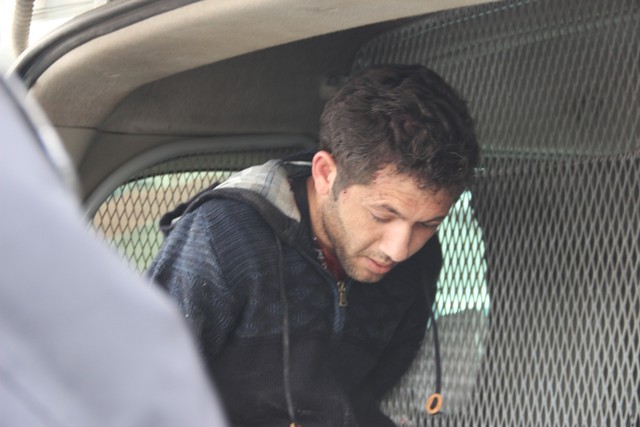 konyada-3-bin-litre-mazot-calan-hirsizlar-kovalamaca-sonucu-yakalandi--(4).jpg