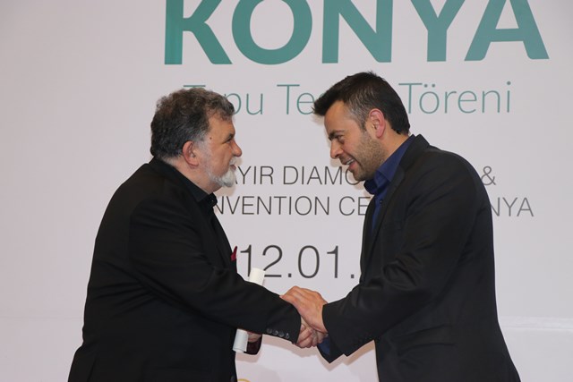 konyada-ailelerin-tapu-heyecani--(5).jpg