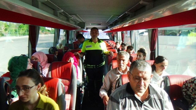 konyada-trafik-polisler.jpg