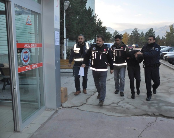 konyada-uyusturucu-operasyonu-(3)-002.jpg