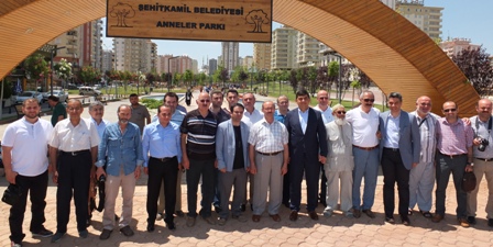 konyali-yazarlar-gaziantep’i-gezdi-(3).jpg