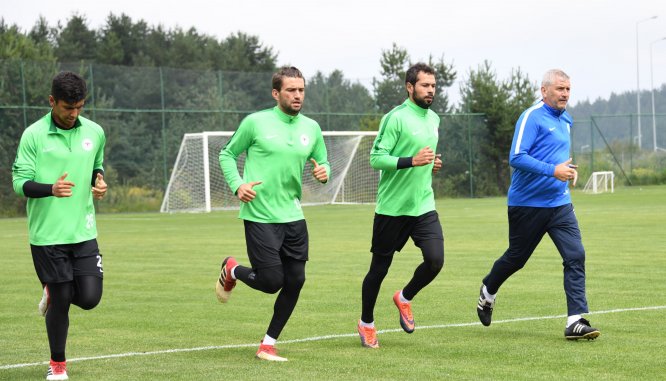 konyaspor-antrenman-(6)-001.jpg