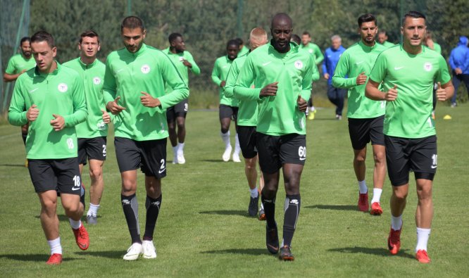 konyaspor-antrenman-004.jpg