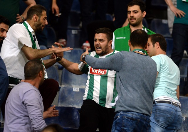 konyaspor-taraftarlar-(2).jpg