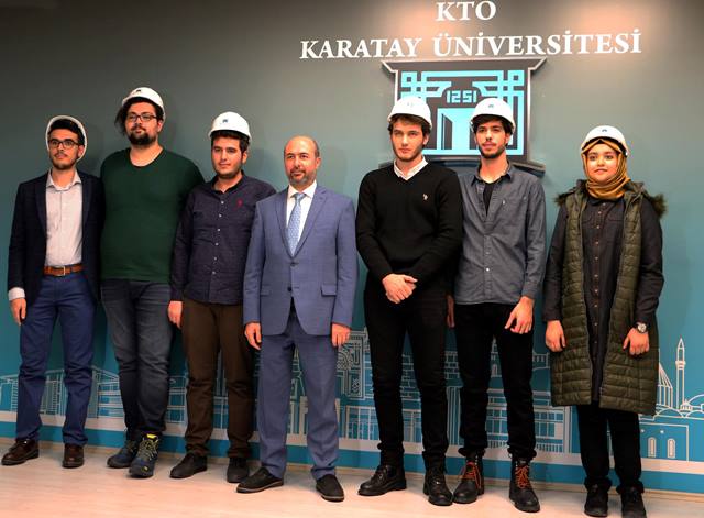 kto-karatay’da-ogrenciler--(4)-001.jpg