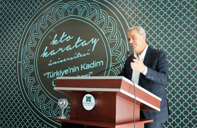 kto-karatay-yeni-egitim-–-ogretim-yilina-merhaba-dedi-3.jpg kto-karatay-yeni-egitim-–-ogretim-yilina-merhaba-dedi-3.jpg