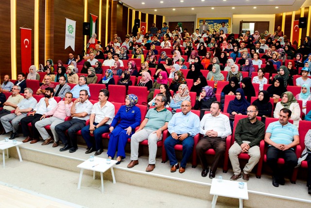 kudus-akademi-sona-erdi-(2).jpg