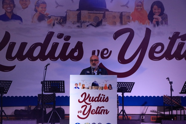 kudus-ve-yetim-gecesi-(2).jpg