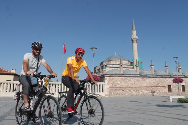 kutsal-topraklara-kadar-pedal--(2).jpg