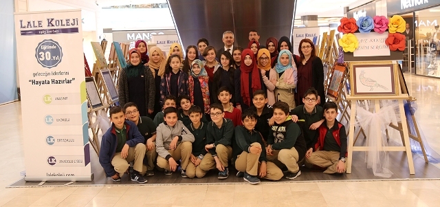 lale-koleji-ogrencilerin-sanat-eserleri-gorucuye-cikti-(4).jpg