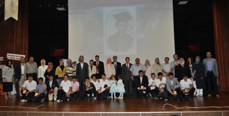 m-aymaz-mezuniyet-foto1.jpg