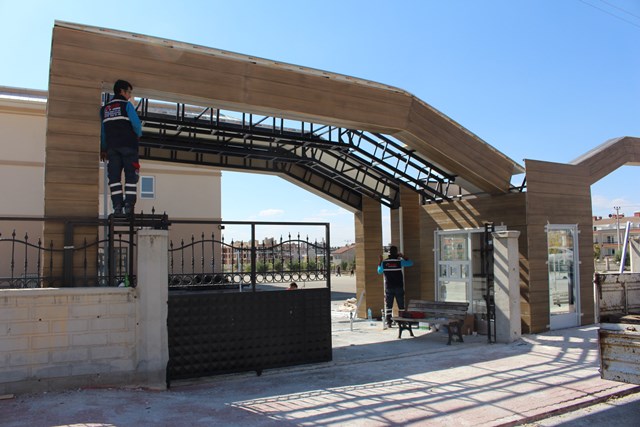 mehmet-halil-ibrahim-hekimoglu-lisesi--(5).jpg