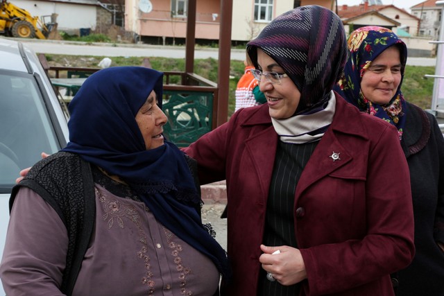 meram’da-pembe-tirla-kanser-taramasi-(7).jpg