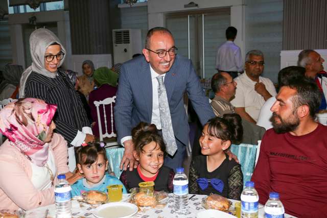 meram-ailesi-iftarda--(6).jpg