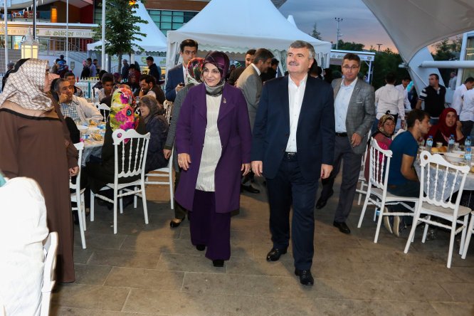 meram-ailesi-iftarda--(7).jpg