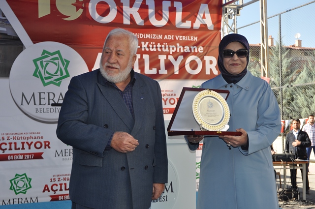 meram-belediyesi-kutupahane--(8).jpg