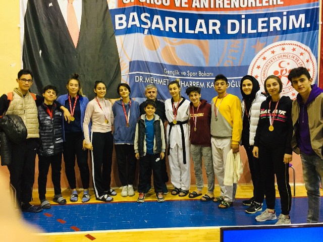 meram-belediyespor’da-taekwondo--(1).jpg