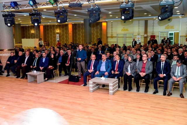 meram-muhtarlariyla-istisare-toplantisi-(8).jpg