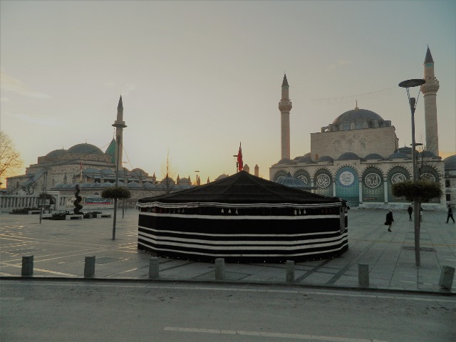 mevlana-torenlerinde-bir-ilk-(3).jpg