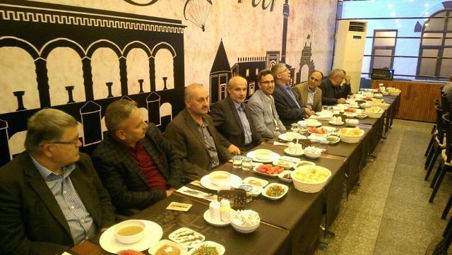 milletvekili-babaoglu,-beysehirde-partililerle-bulustu-(2).jpg