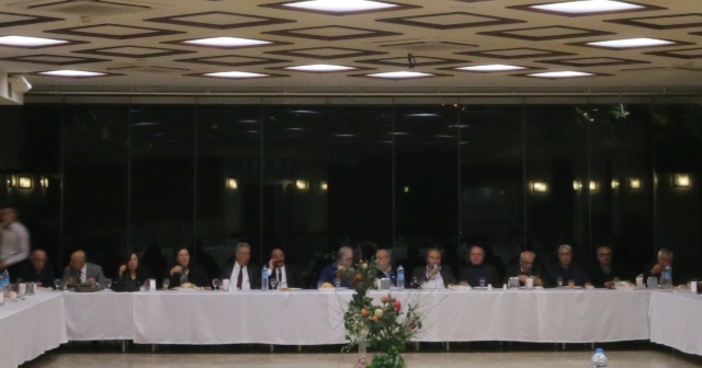 mimarlar-secim-istisaresi-yapti-(3).jpg
