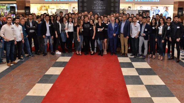 model-of-celebrity’-yarismasi-m1’de-yapildi.jpg