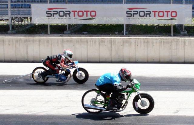 motodrag-(1)-001.jpg