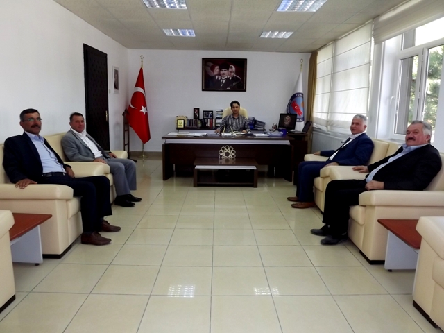 muhtarlarin-kaymakam-erdogani-ziyareti-(2).jpg